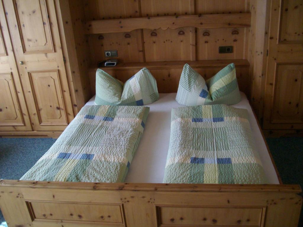 Gästehaus Christoph Ried im Zillertal Zimmer foto