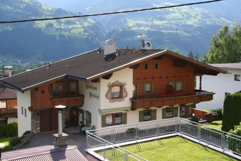 Gästehaus Christoph Ried im Zillertal Exterior foto