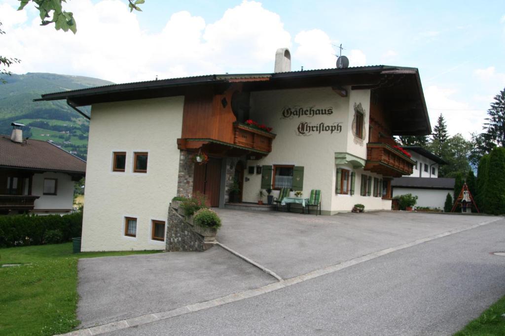 Gästehaus Christoph Ried im Zillertal Exterior foto